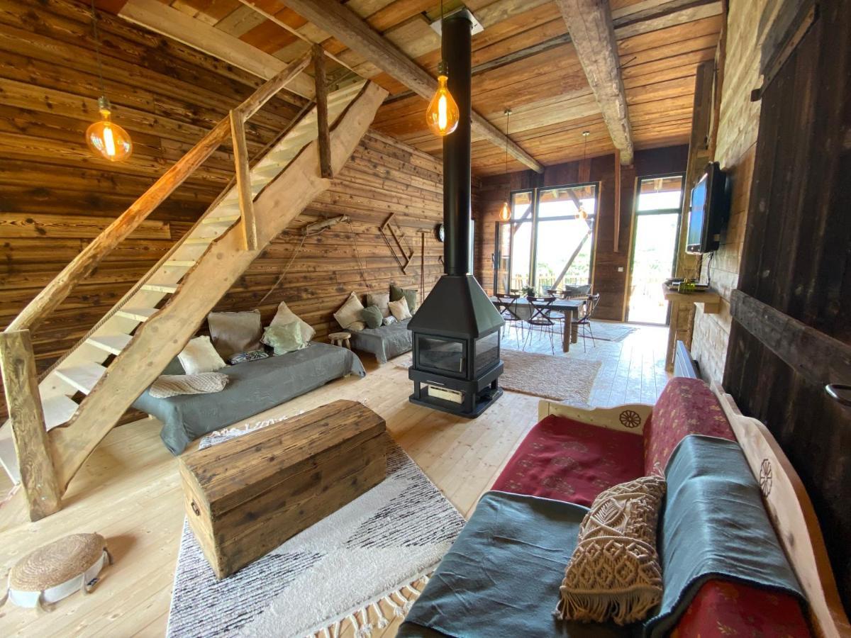 Authentique Grange Savoyarde Albiez-Montrond Exterior foto